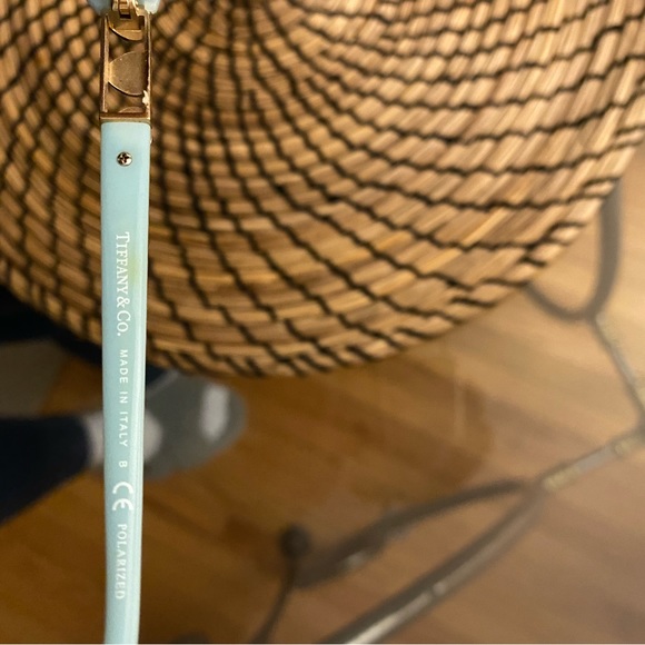 Authentic Tiffany sunglasses - Picture 4 of 4
